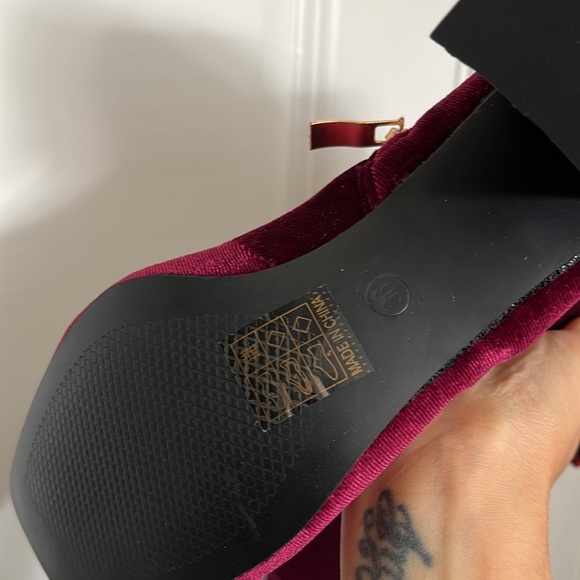 Knee high velvet boots - Picture 4 of 4